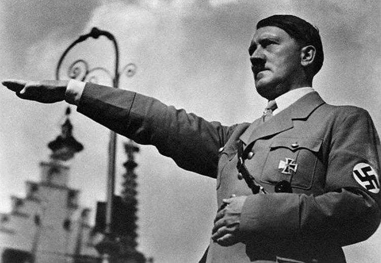 Гитлер хэрхэн агуу удирдагч болсон бэ?