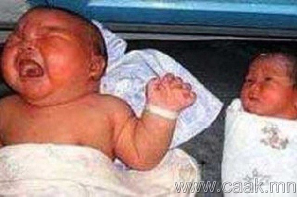 Хятад, 17.04 кг жинтэй хүүхэд