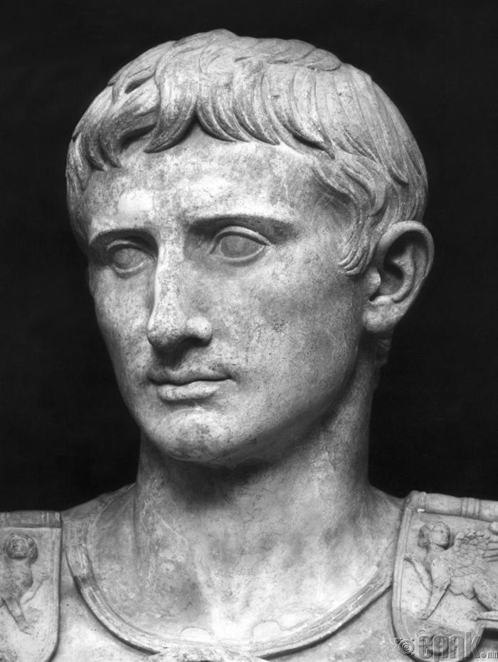 Огастес (Augustus)