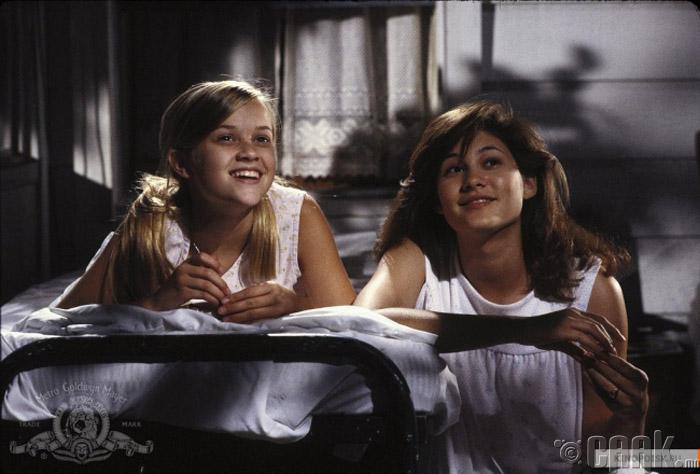 Риз Уизерспун (Reese Witherspoon), The Man in the Moon (1991)