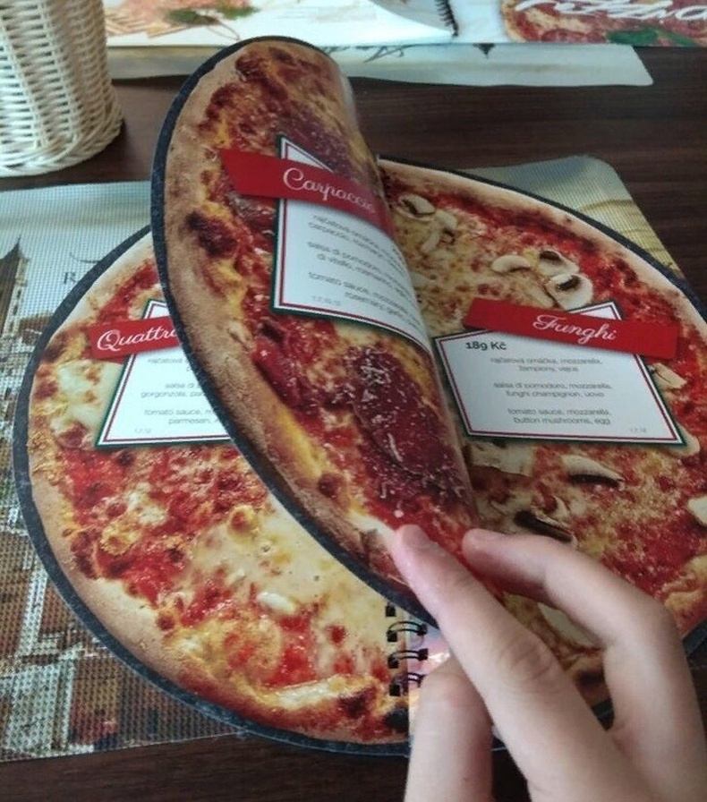 Пицца шиг хэлбэртэй, бүх орц, хэмжээг нь бодитоор харуулсан цэс