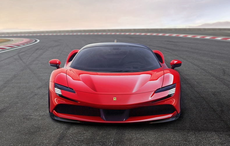 “Ferrari” Итали дахь үйлдвэртээ цахилгаан автомашин үйлдвэрлэхээр төлөвлөж байна