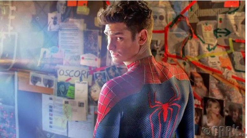 "The Amazing SpiderMan" кинонд 28 настай Эндрю Гарфилд 17 настай хүүгийн дүрд