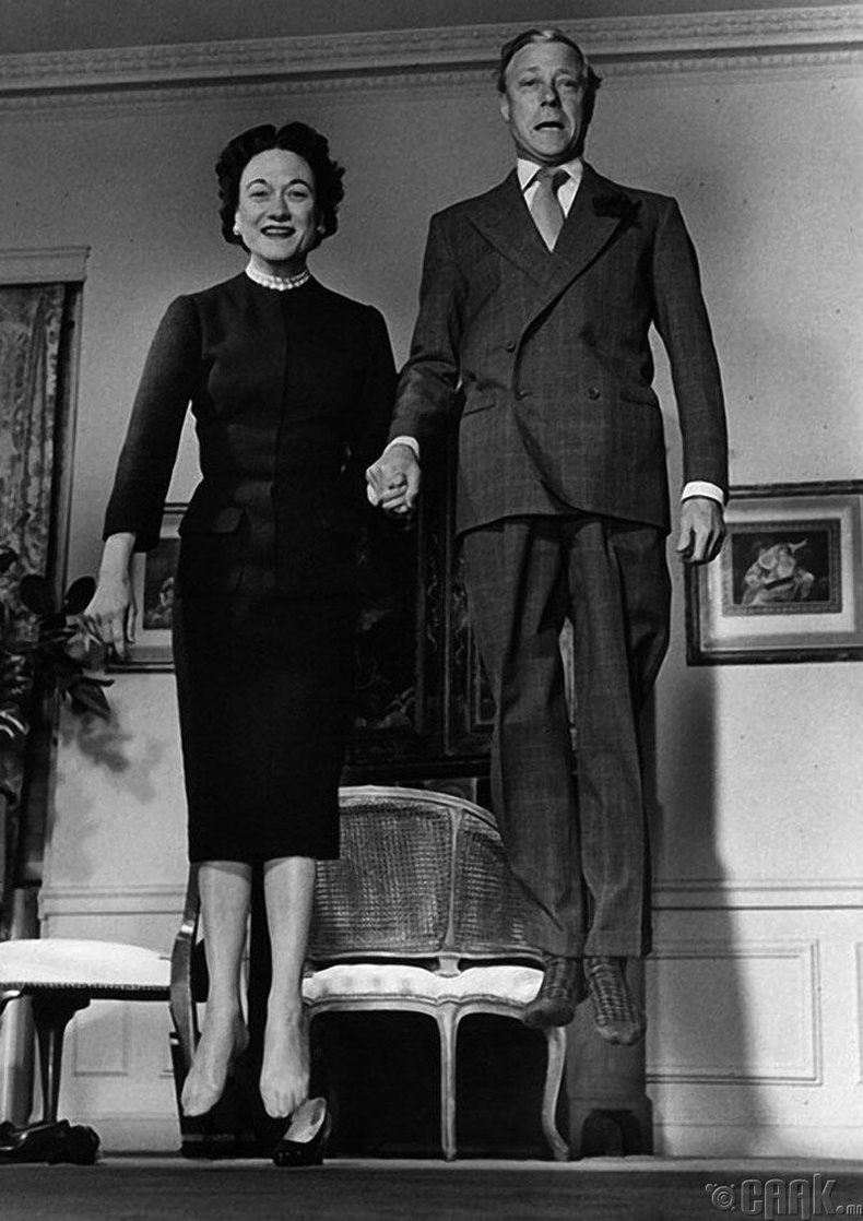 Их Британийн эзэн хаан, Виндсорын гүн Эдуард эхнэрийн хамт - 1959 он