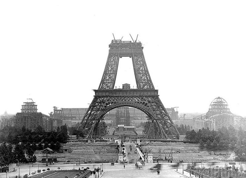 Эффилийн цамхаг, Парис хот - 1888 он