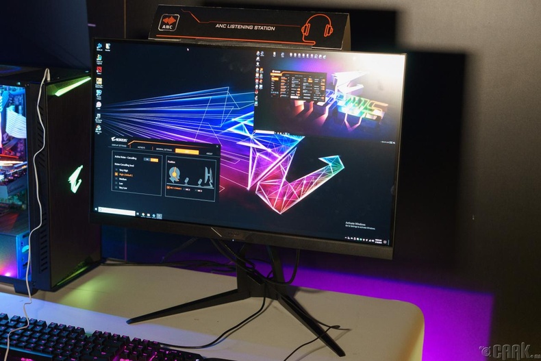 "AORUS AD27QD Tactical Display"