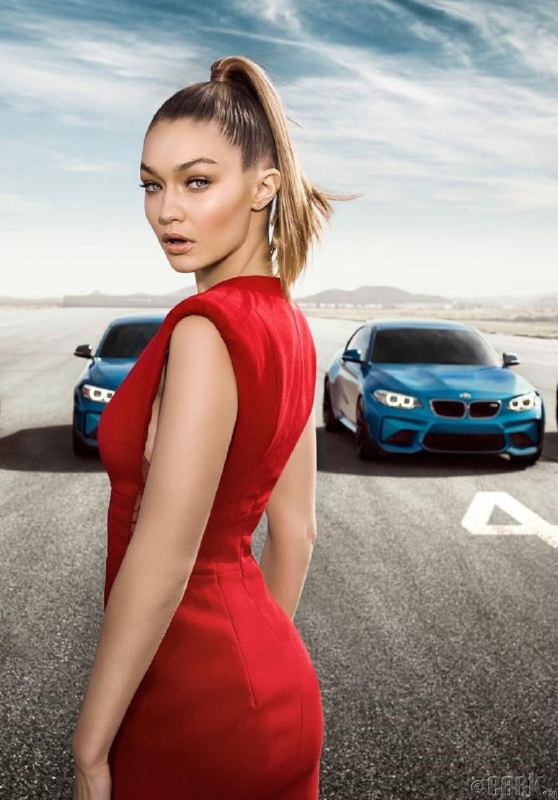 Жижи Хадид (Gigi Hadid)-  "BMW M2"