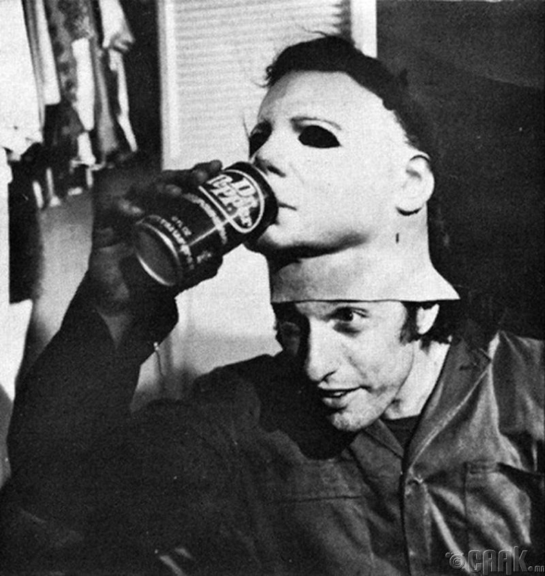 Ник Касл (Nick Castle), "Halloween"