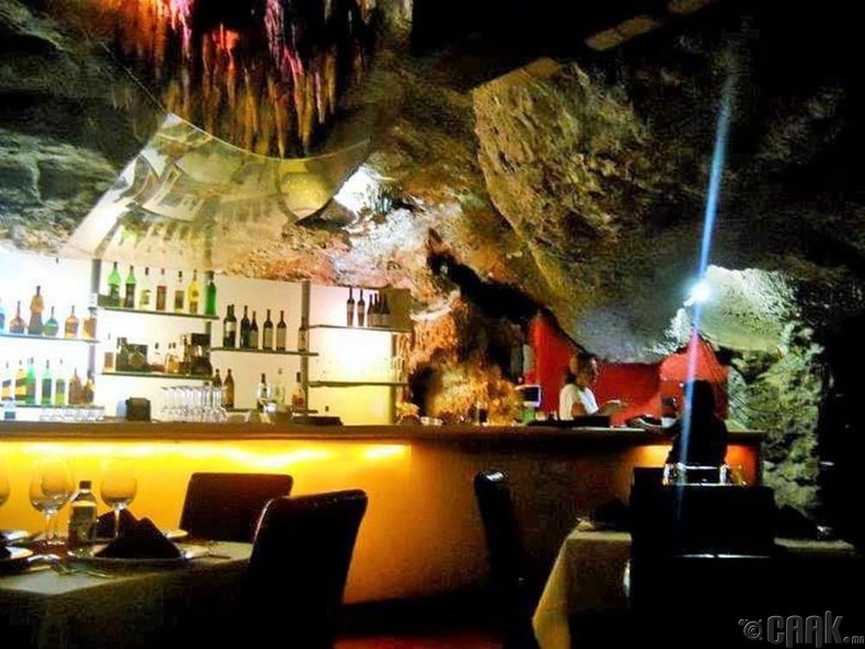 "Alux Caverna Lounge" - Плаяа дел Кармен, Мексик