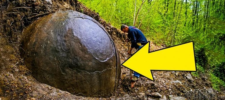 Босниа дахь чулуун бөмбөг