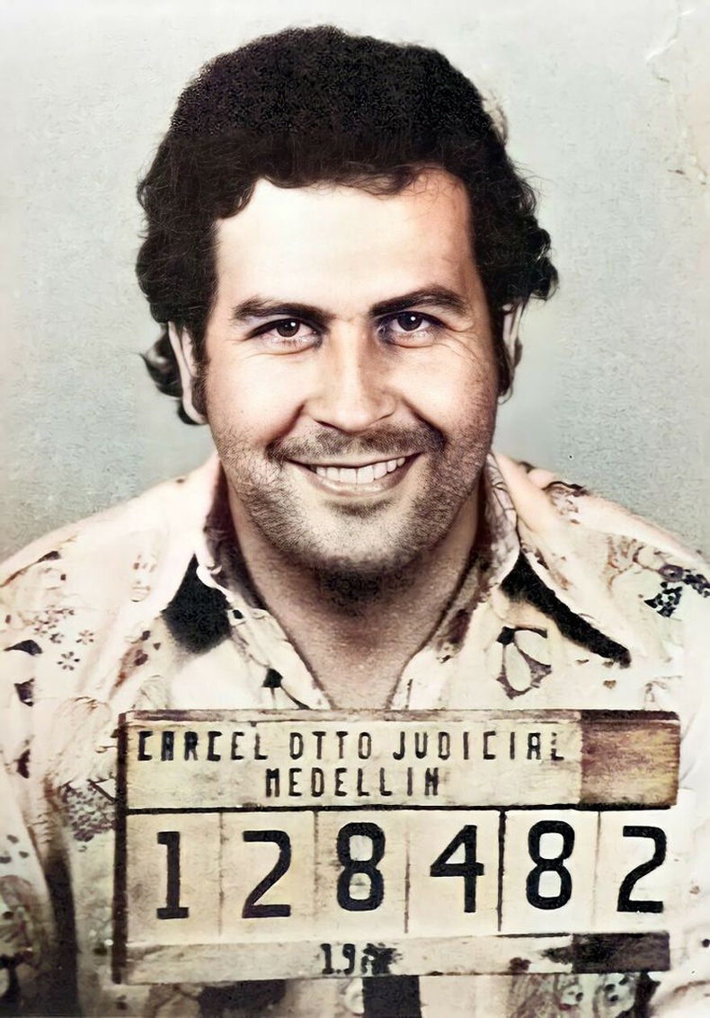 Пабло Эскобар (Pablo Escobar), Колумб, 1991 он