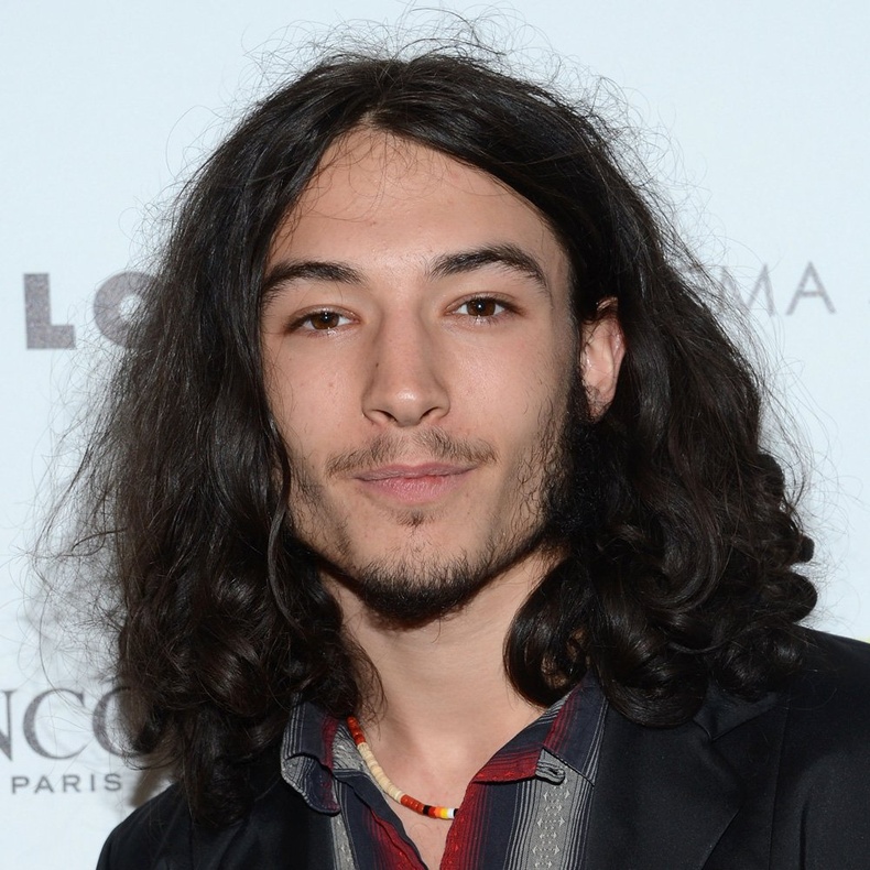 Жүжигчин Эзра Миллер (Ezra Miller)