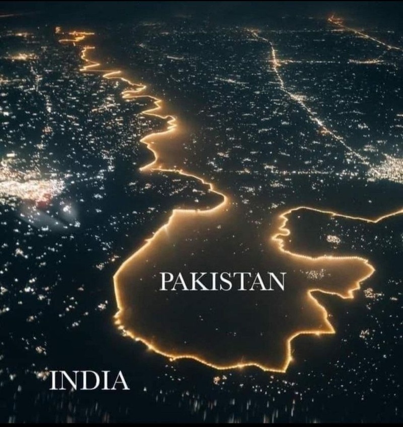 Пакистан, Энэтхэгийн хил шөнийн цагаар сансраас ингэж харагддаг
