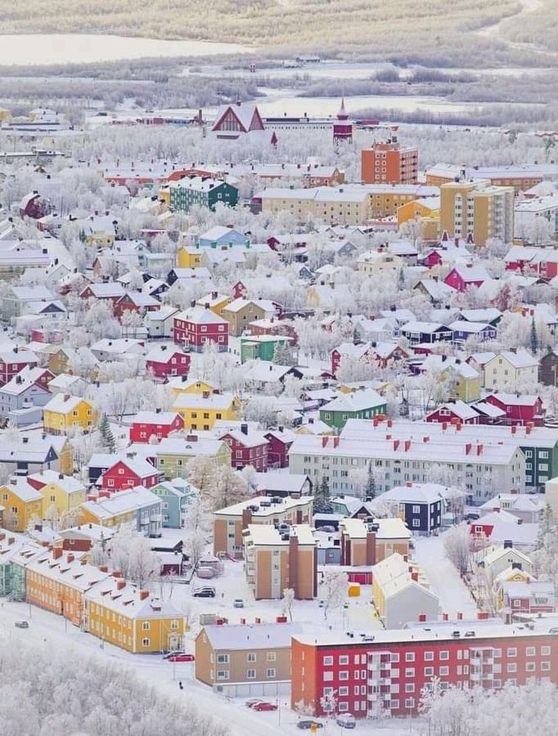 Шведийн Кируна хотын өнгөлөг төрх