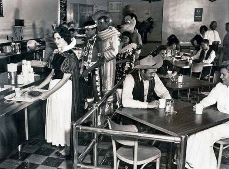 "Disney Land"-ийн ажилчдын хоолны газар - 1961 он