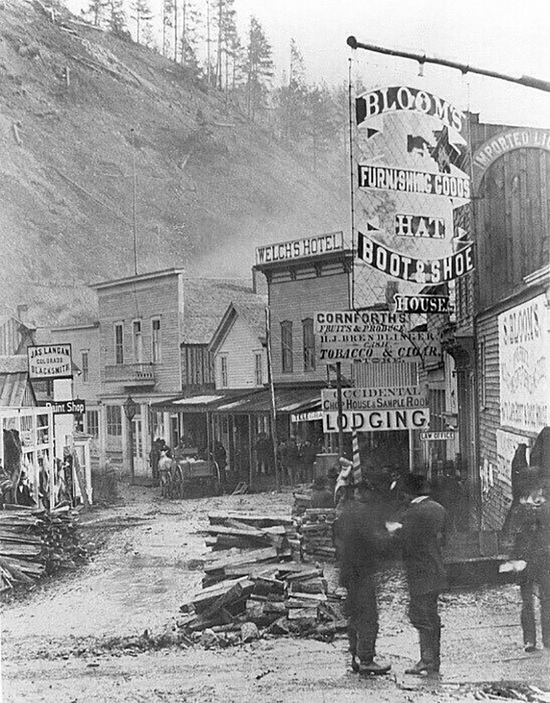 Өмнөд Дакота мужийн Дедвуд, 1877 он.