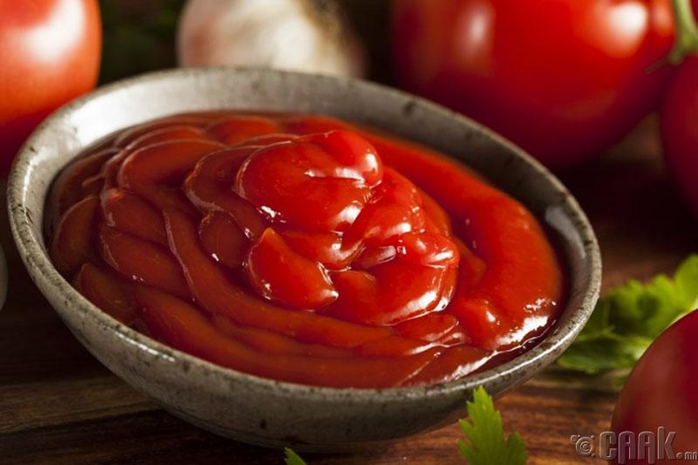 Кетчупыг улаан лооль ашиглахгүйгээр хийх боломжтой