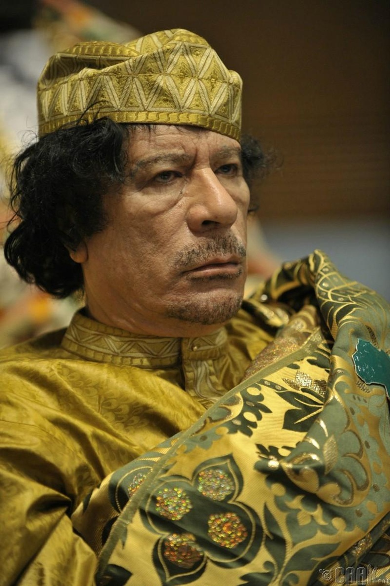 Муаммар Каддафи, Ливи