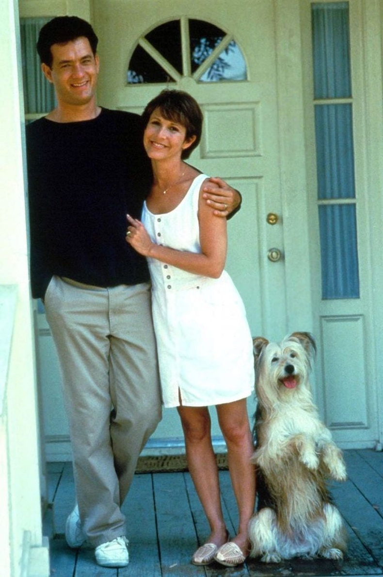 Том Хэнкс жүжигчин Кэрри Фишерийн хамт The 'Burbs киноны зураг авалтын үеэр (1989)