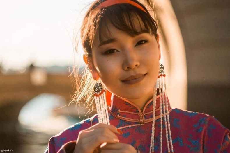 Монголын үзэсгэлэнт охид (75 фото) №158