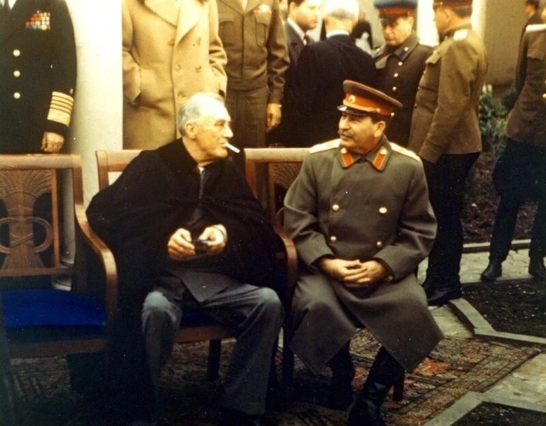 Сталин, Рузвельт нар Ялта хотод, 1945