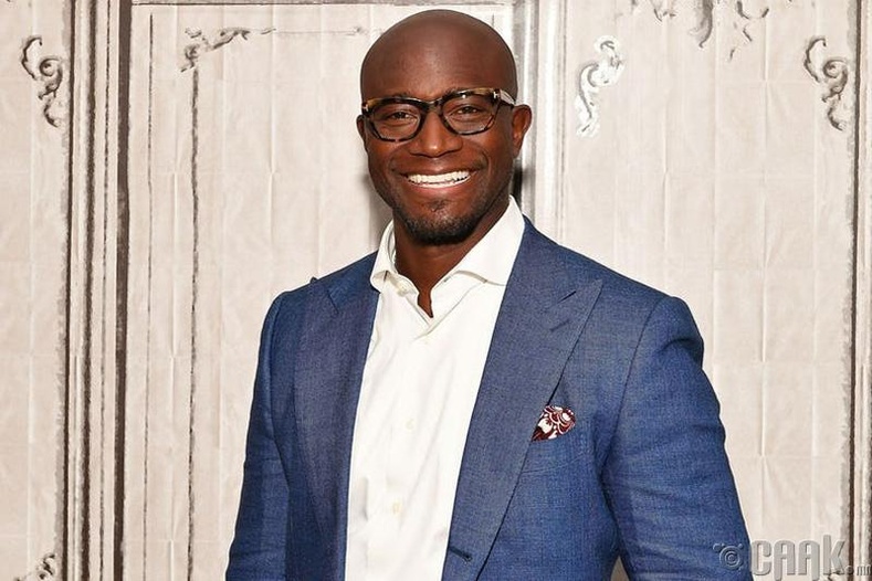 (Taye Diggs)