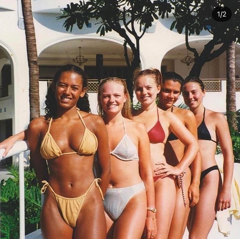 Spice Girls хамтлагийнхан 1995 онд Хавайд амарсан нь