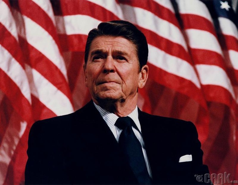 Роналд Рейган (Ronald Reagan)