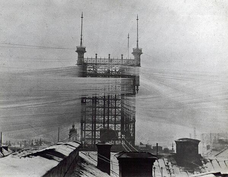Шведийн Стокхольм хот дахь телефон утасны гол цамхаг, 1890 он