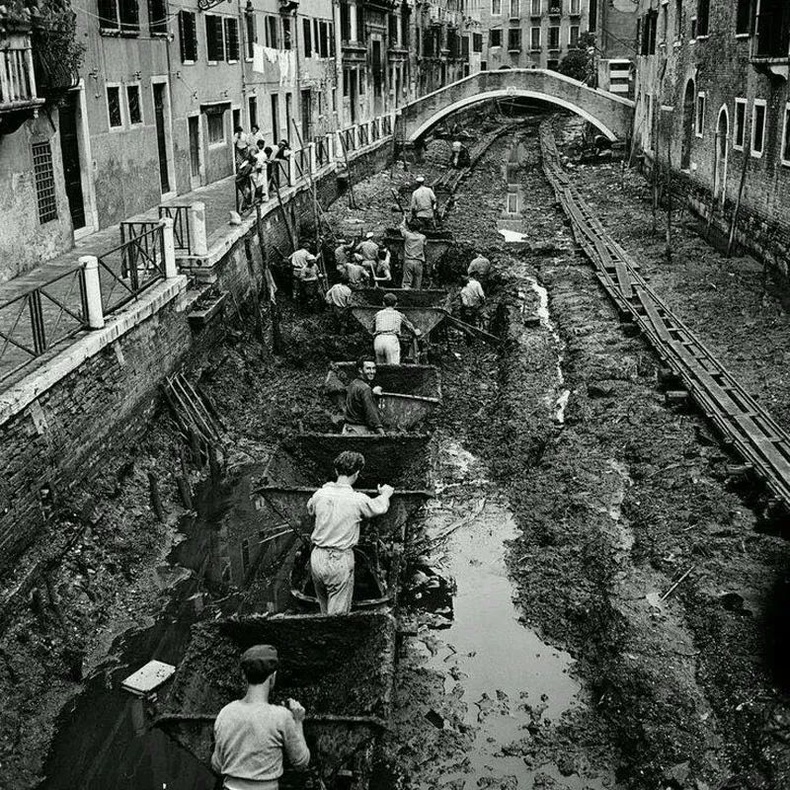 Венецийн усан сувгуудыг цэвэрлэсэн нь, 1956