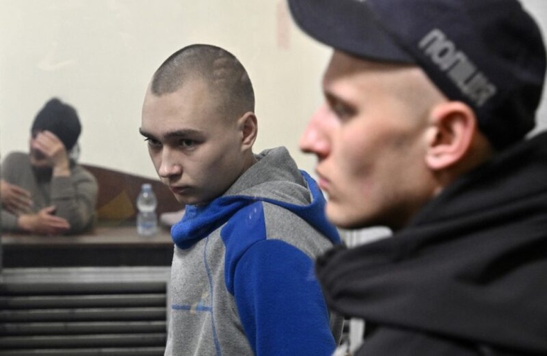 Украины тал дахин 48 орос цэргийг дайны гэмт хэрэг үйлдсэн хэргээр шүүхээр болжээ
