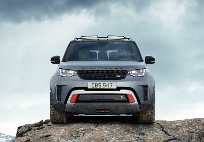 "Land Rover Discovery SVX"