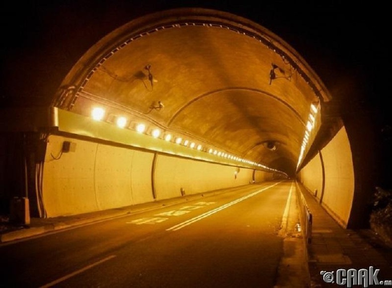 "Xinhai" туннел