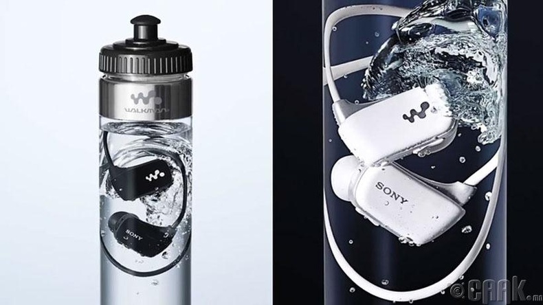 "Sony" MP3 тоглуулагчаа устай саванд хийж зарсан нь