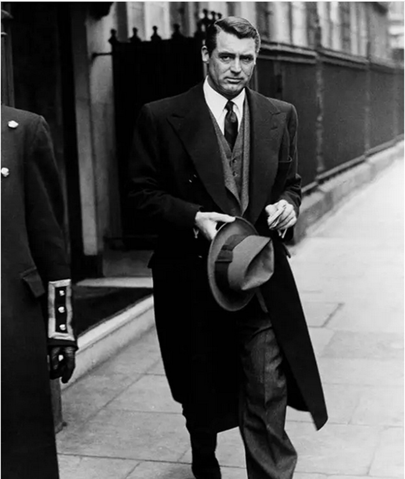 Жүжигчин Кари Грант (Cary Grant) Лондон хотод - 1946 он