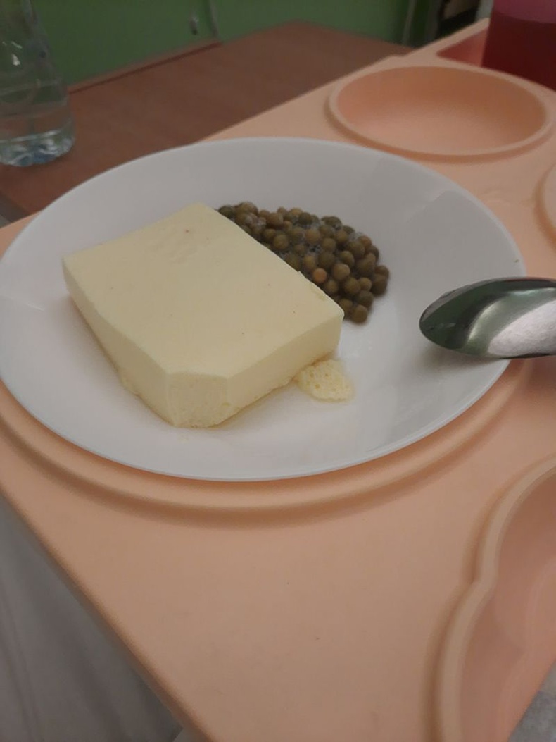 Литва дахь нэгэн эмнэлгийн оройн хоол