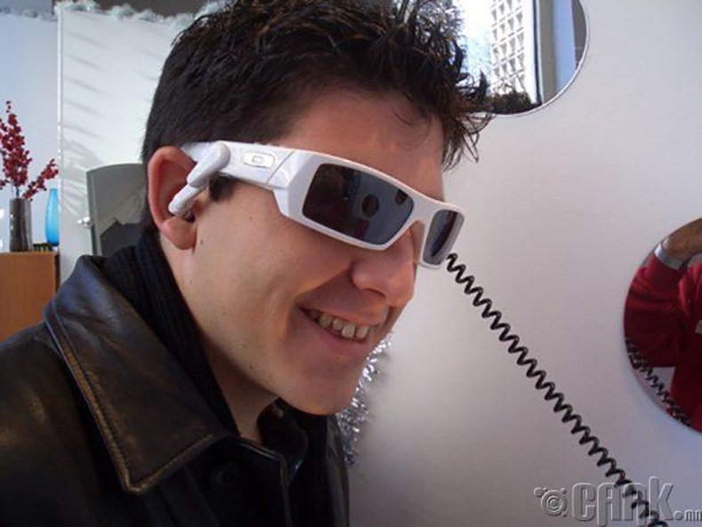 "Oakley THUMP" нарны шил