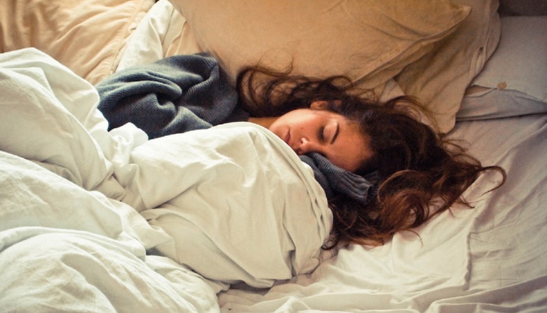 Өдөр унтах нь биед ямар нөлөөтэй вэ?