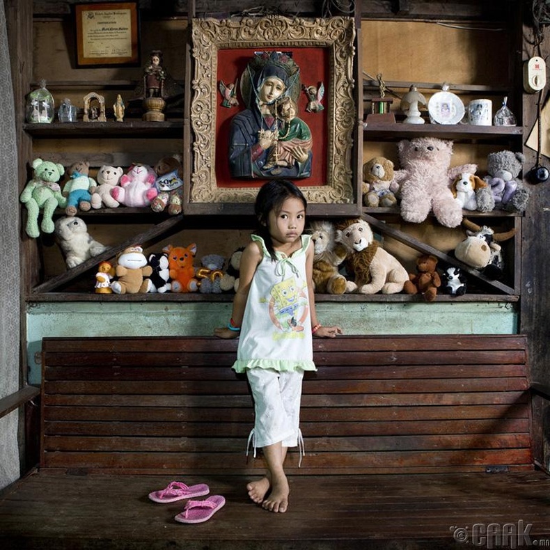 Алена, 4 настай - Филиппин улс