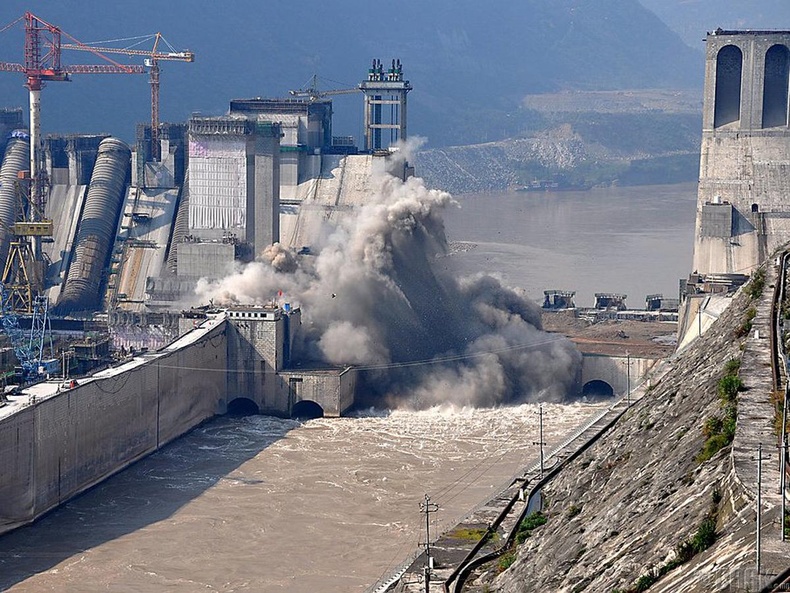 "The Xiangjiaba Dam" - 6.3 тэрбум доллар