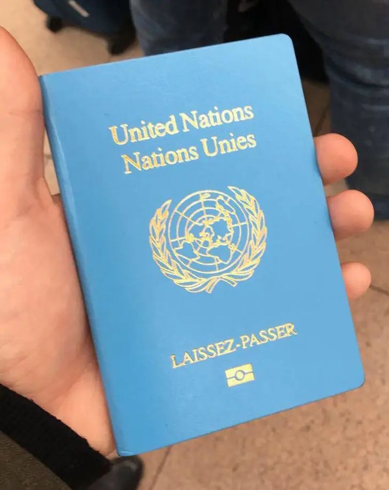 НҮБ-ын албан хаагчдын гадаад пасспорт