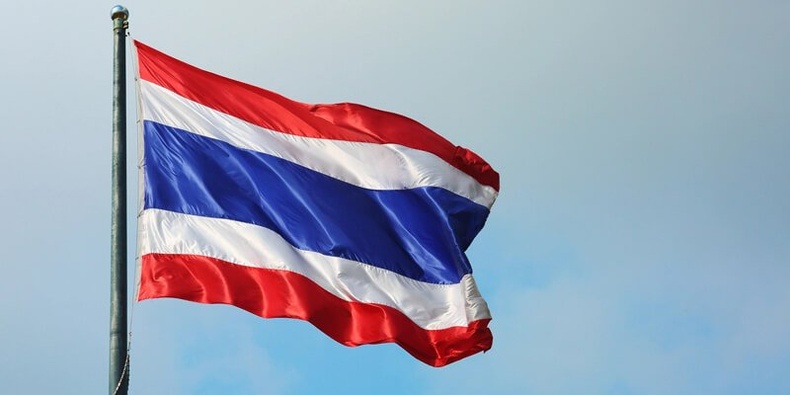Тайландын Ерөнхий сайдын бүрэн эрхийг түдгэлзүүлжээ
