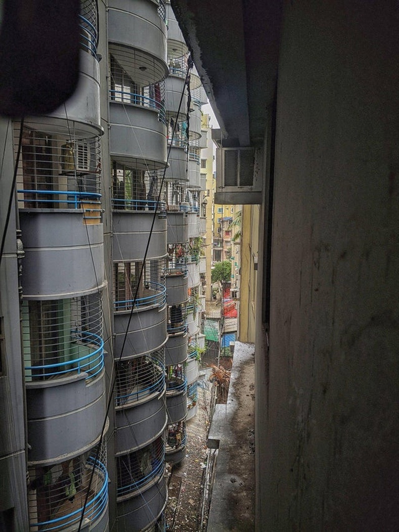 "Миний амьдарч байсан байр. Бангладеш, Дака"
