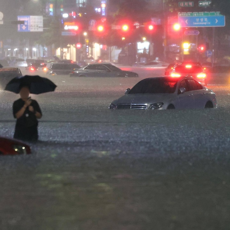 БНСУ-д орсон аадар борооны улмаас долоон хүн нас баржээ