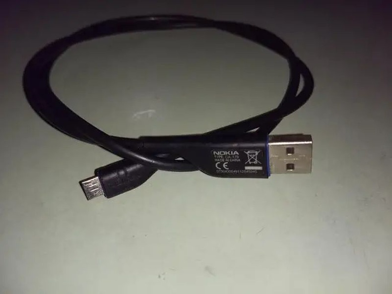 2010 оноос хойш хэрэглэж байгаа USB