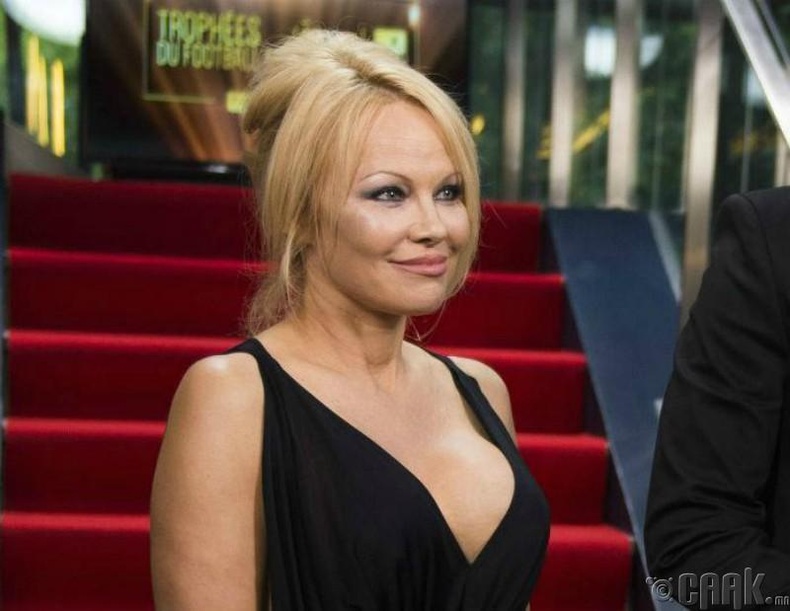 Памела Андерсон (Pamela Anderson)