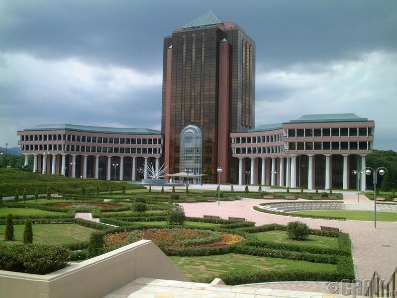 Токиогийн Их Сургууль (The University of Tokyo)