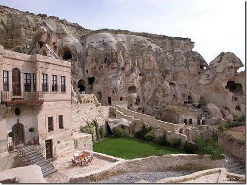 Cappadocia агуй дахь зочид буудал