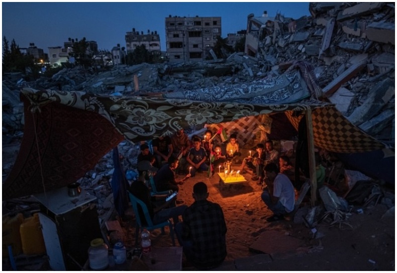 Газад байгаа Палестин хүүхдүүд” Фатима Шбаир, Getty Images. Ялагч, Ази