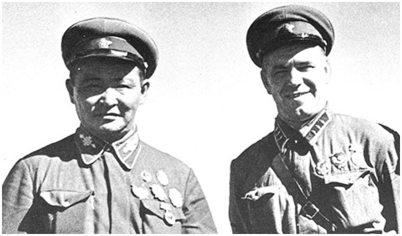 "Сталинаас айдаггүй цорын ганц эр" - Маршал Жуковын зөрчил, тэмцлийн түүх